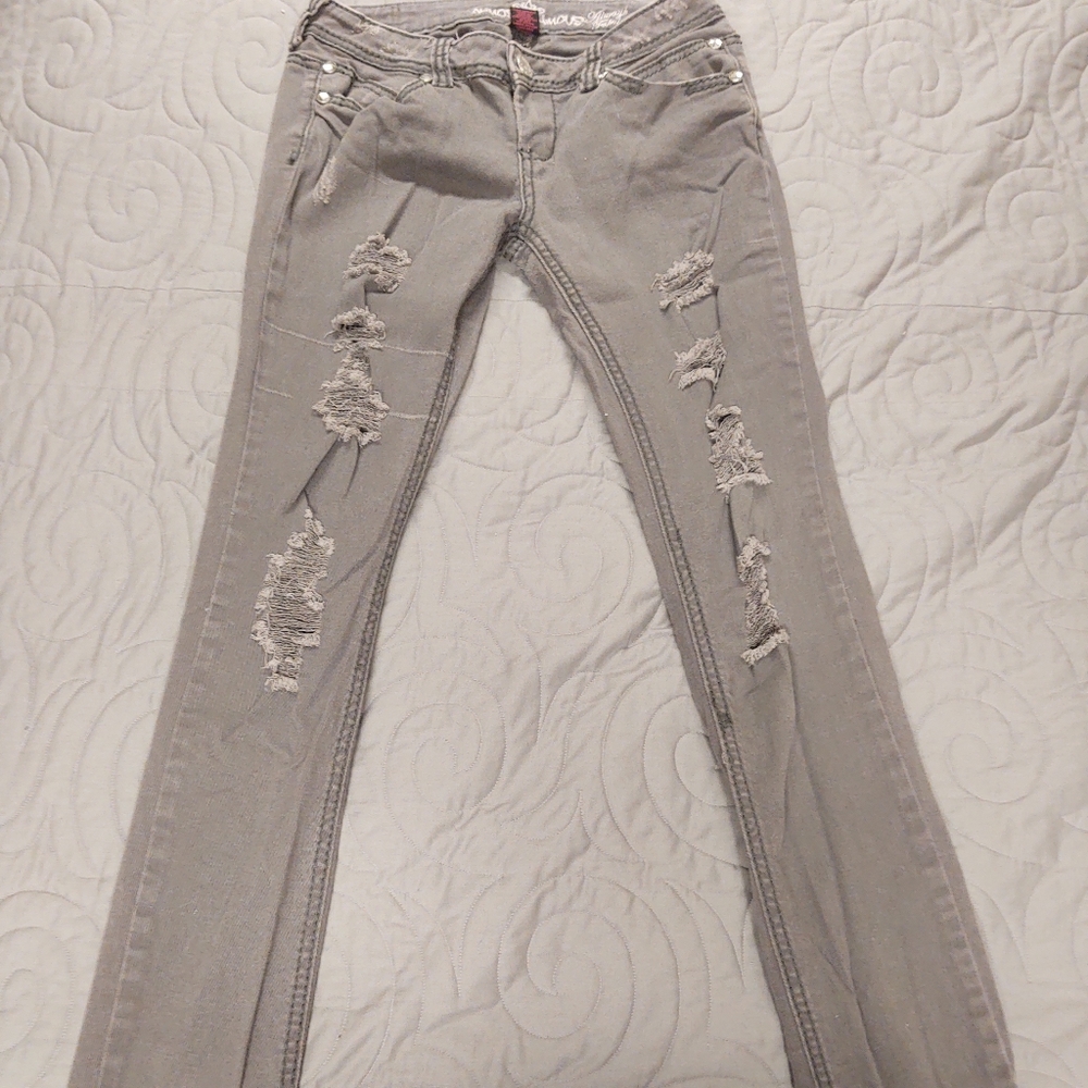 Almost Famous Jeans - Picture 3 of 6